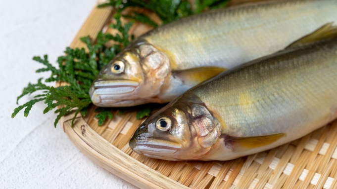 夏季限定【1泊2食】旬を迎えた「鮎の塩焼き」と山形銘酒1本サービス特典付！夏の味覚満載の板前料理♪